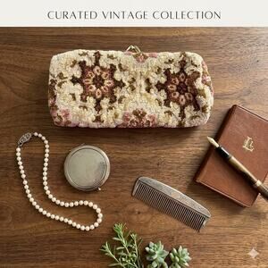 Vintage Floral Tapestry Kiss-Lock Clutch – 1950s/60s Style